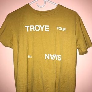 TROYE Shirt